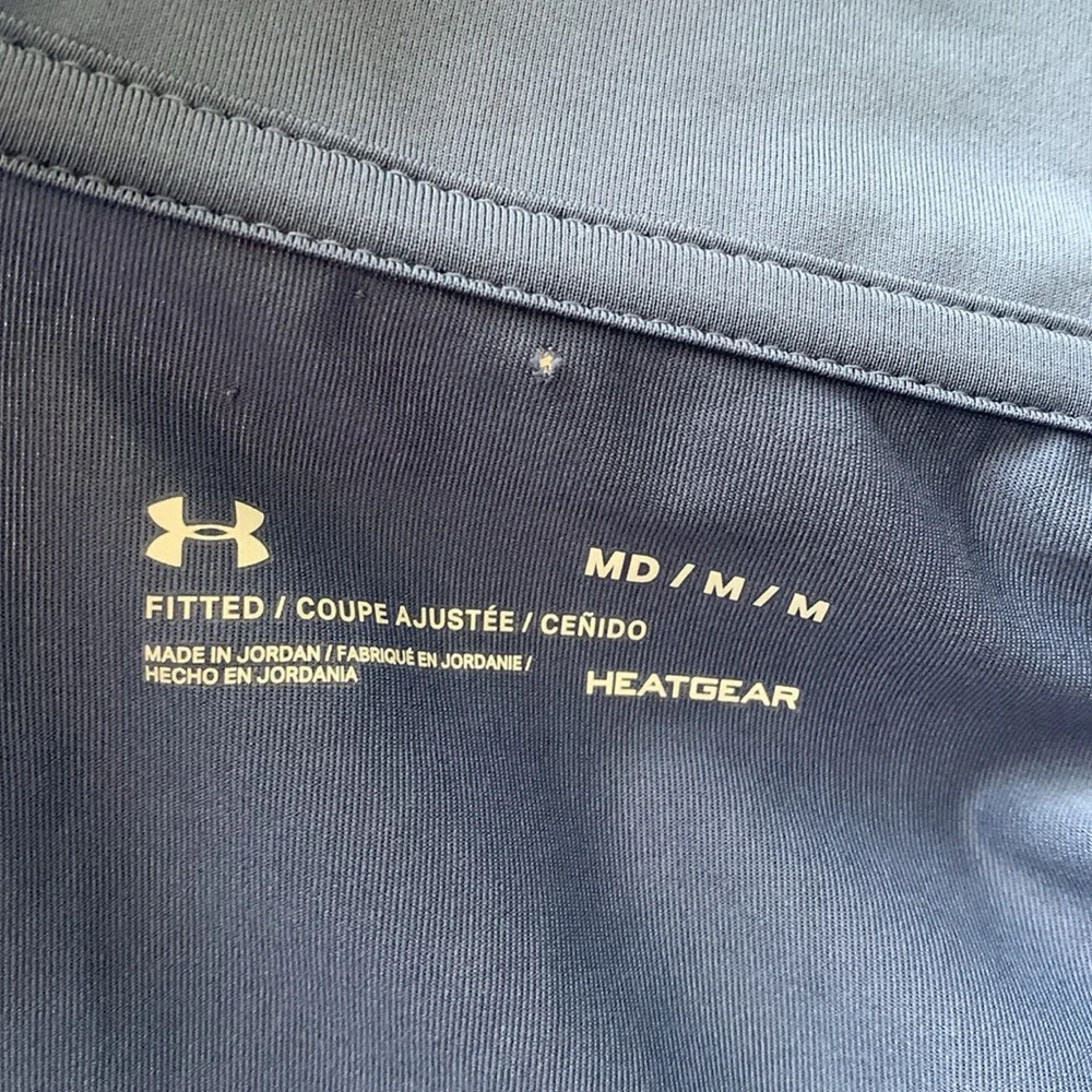 UNDER ARMOUR LONG SLEEVE ATHLETIC JACKET size M